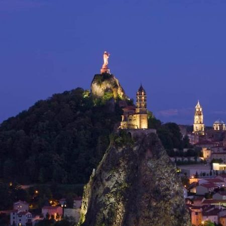 Bel Appartement Au Coeur Du Puy En Velay Le Puy-en-Velay Экстерьер фото